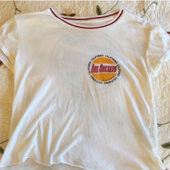 Brandy Melville California Tee - Picture 5 of 5